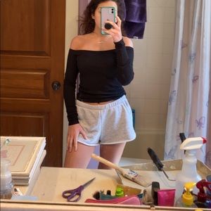 hollister off the shoulder long sleeve